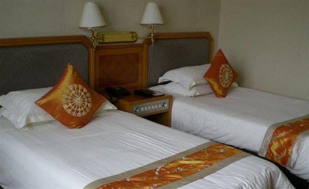 Shanghai Dazhong International Conference Hotel Luaran gambar